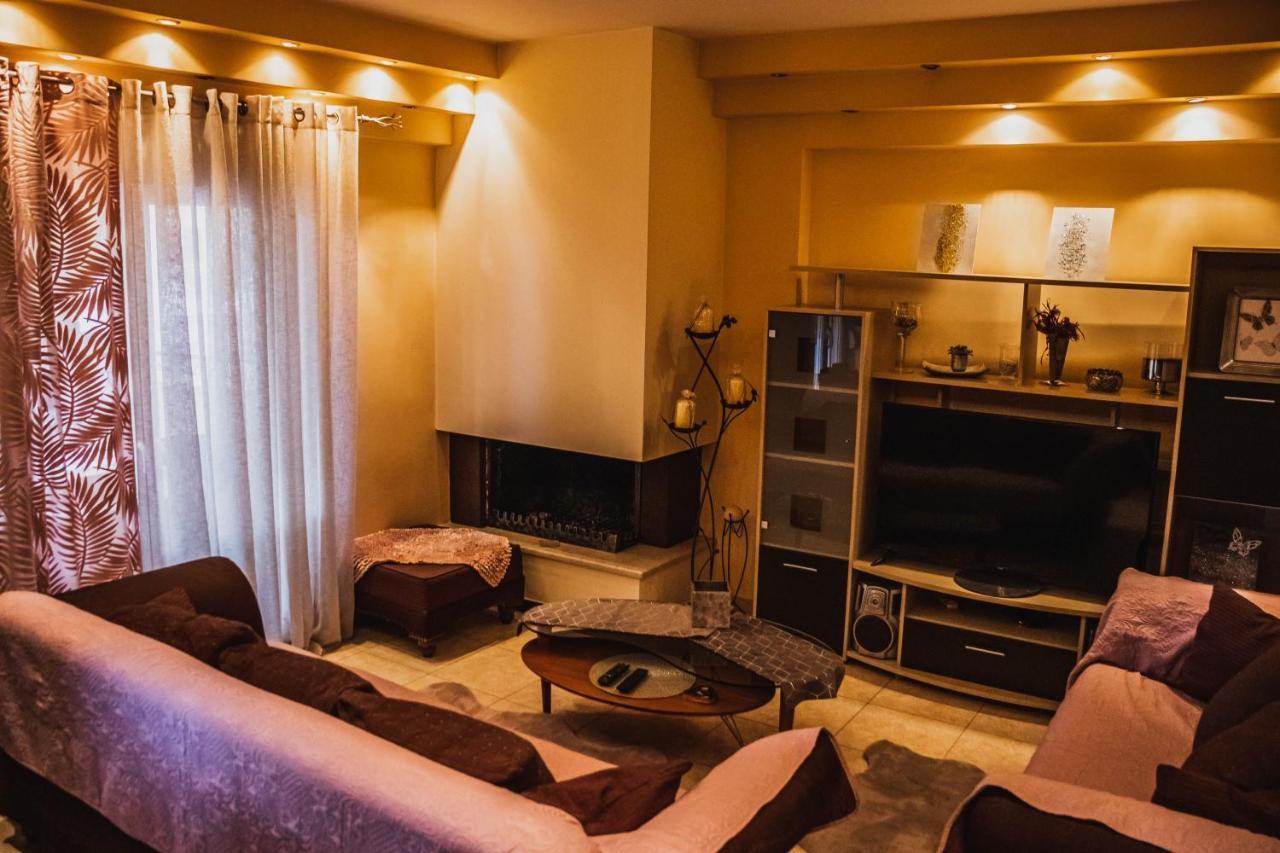 Apartament Bojana' S Luxury House Larissa Zewnętrze zdjęcie